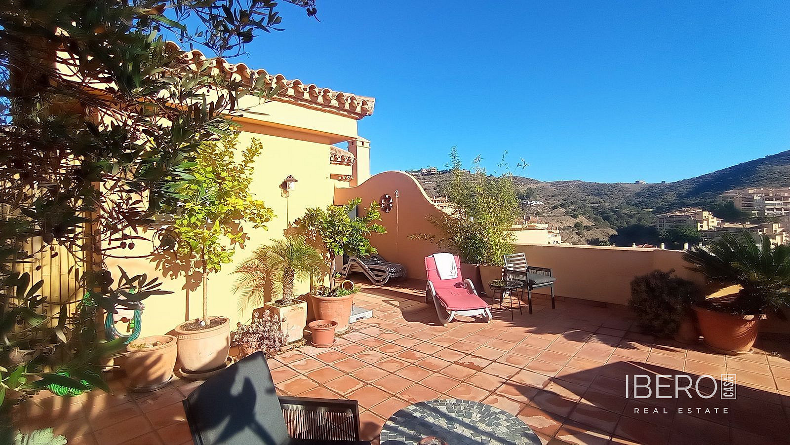 Piso 3+kk – Calahonda - Más