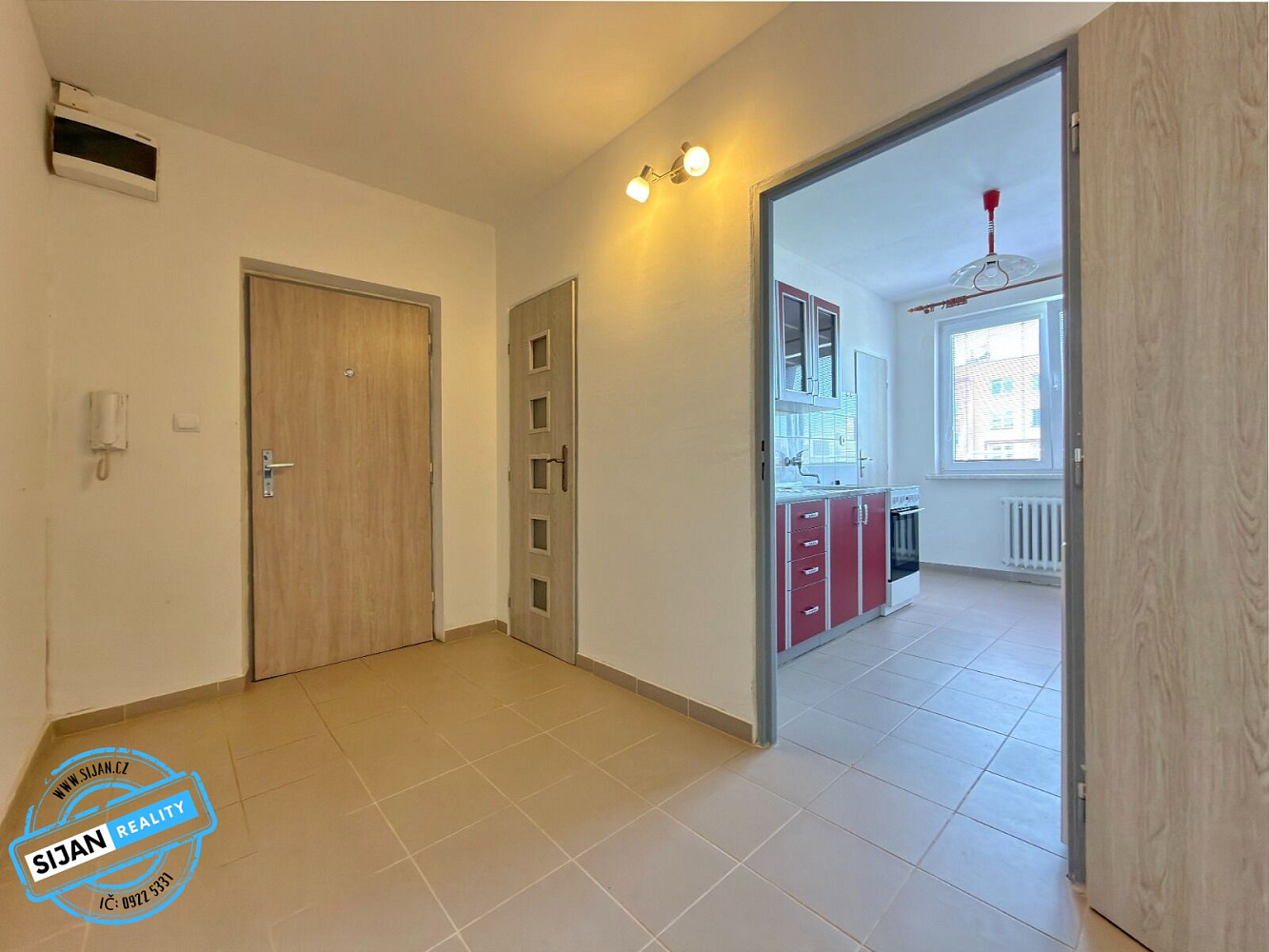 Pronájem bytu 2+1 58 m² — photo 3