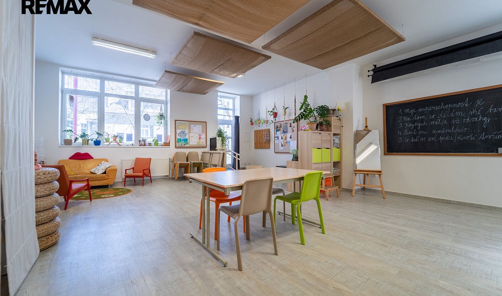 Prodej obchodních prostor 61 m², Poděbrady – náhled fotky 2