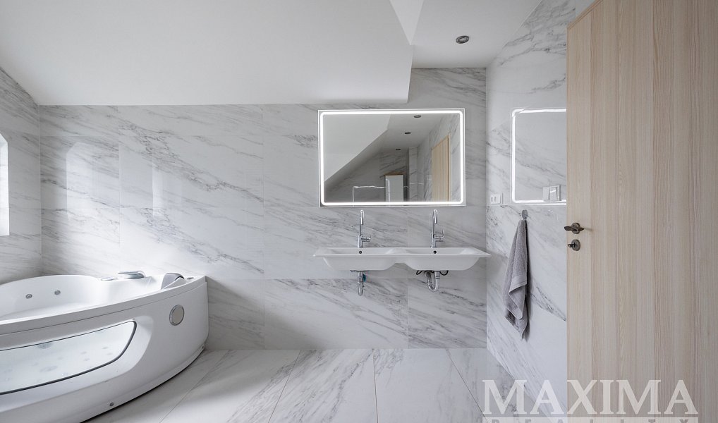 Prodej domu 220 m² s pozemkem 1 315 m², Mnichovice – náhled fotky 22