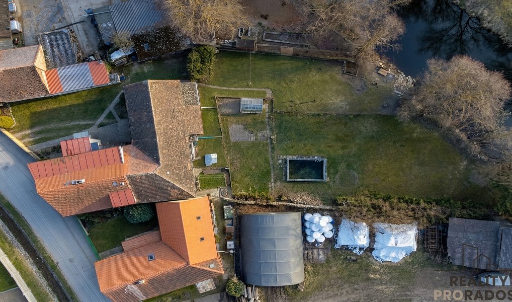 Prodej domu 200 m² s pozemkem 1 688 m², Plzeň – náhled fotky 39