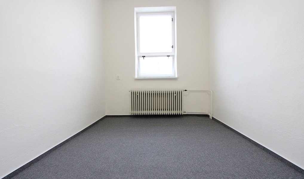Pronájem bytu 2+kk 36 m², Boskovice – fotka 1 z 10