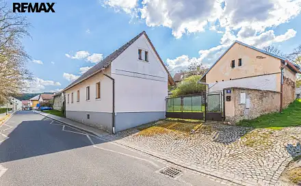 Prodej domu 363 m² s pozemkem 1 345 m², Kamýk nad Vltavou, okres Příbram