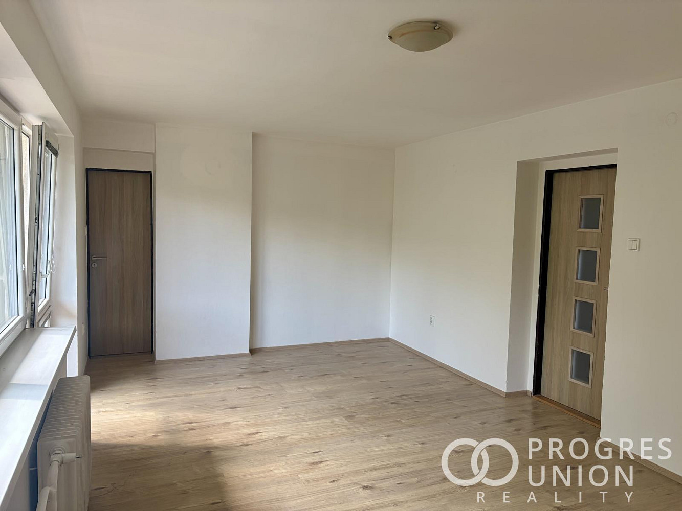 Prodej domu 205 m² s pozemkem 596 m² – fotografie 3