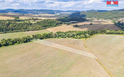 Prodej pole 4 548 m², Lochovice, okres Beroun