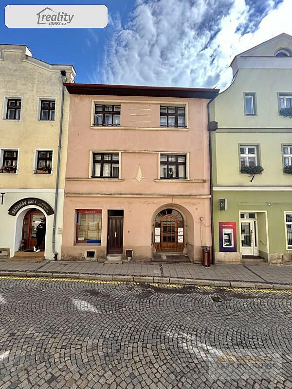 Prodej domu 350 m² s pozemkem 326 m² – fotografie 2