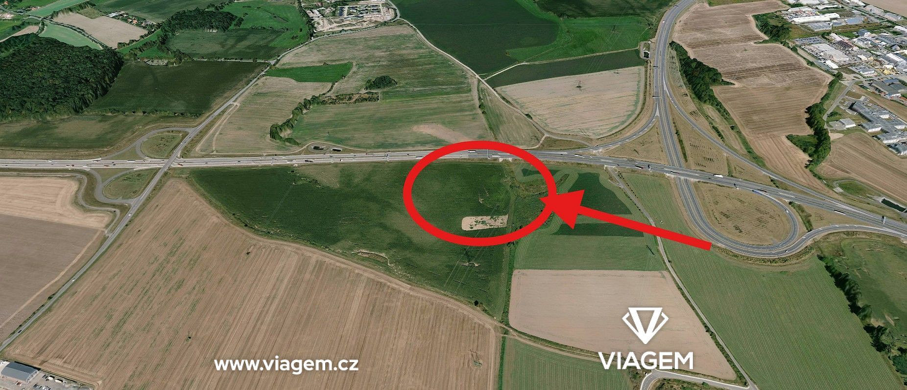 Prodej pole 1 491 m², Zlatníky-Hodkovice
