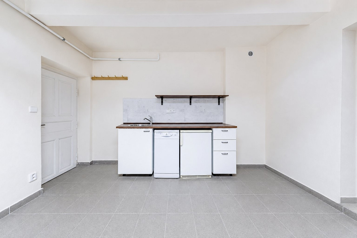 Prodej kanceláře 48 m² — photo 5