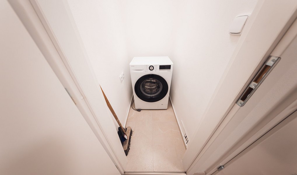 Pronájem bytu 2+1 56 m², Zlín – náhled fotky 28