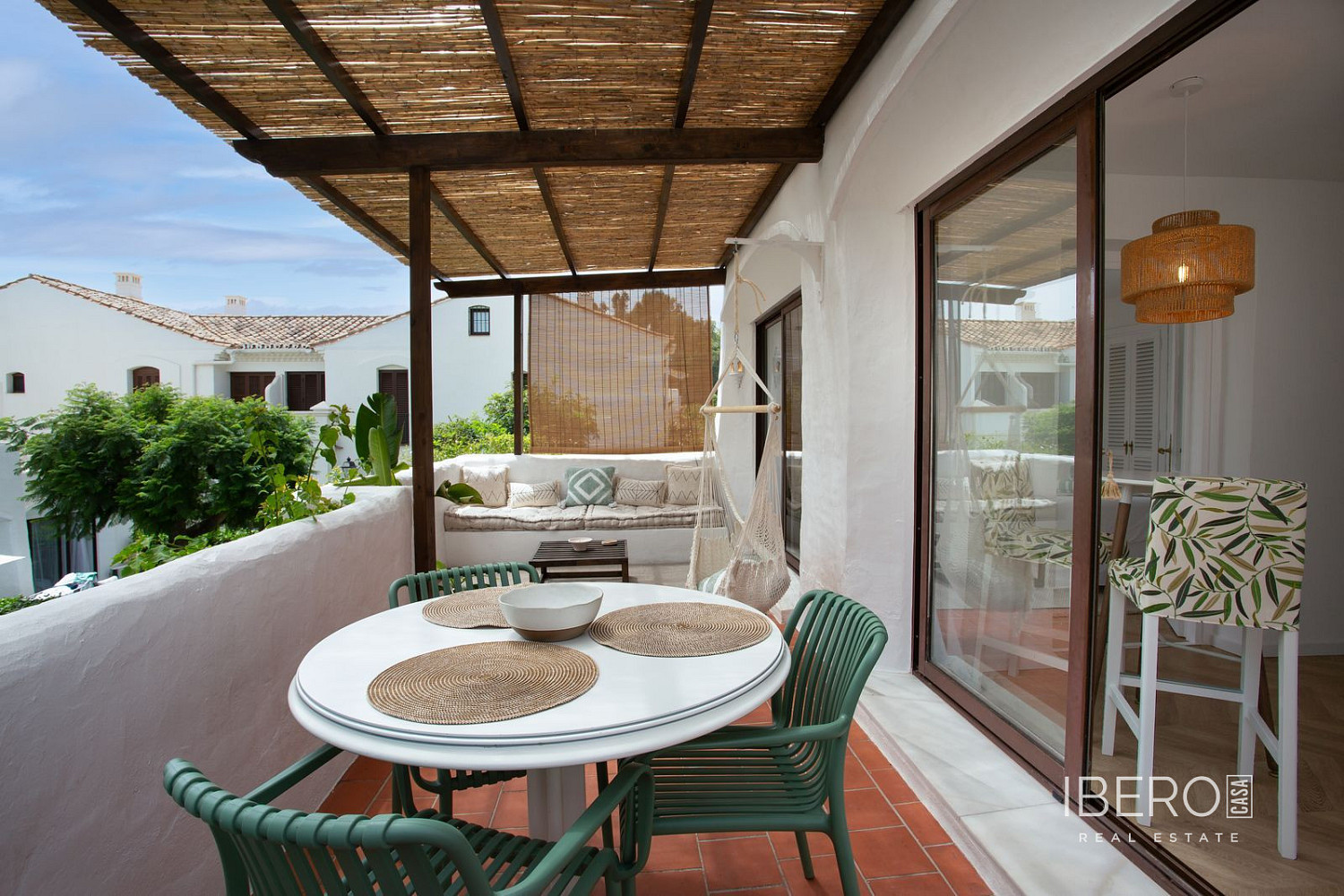 Piso 2+kk – Estepona, El Pilar - Más