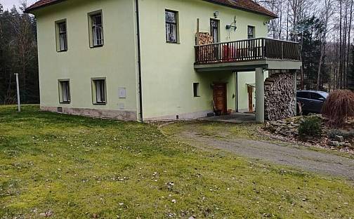Prodej domu 600 m² s pozemkem 5 900 m², Vyklantice - Staré Vyklantice, okres Pelhřimov