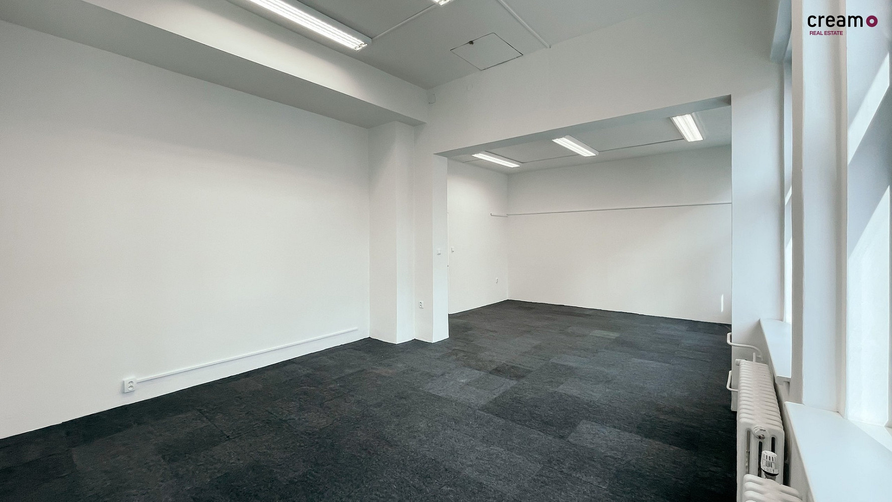 Pronájem kanceláře 44 m² – fotografie 4