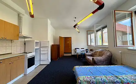 Pronájem bytu 1+kk 40 m²