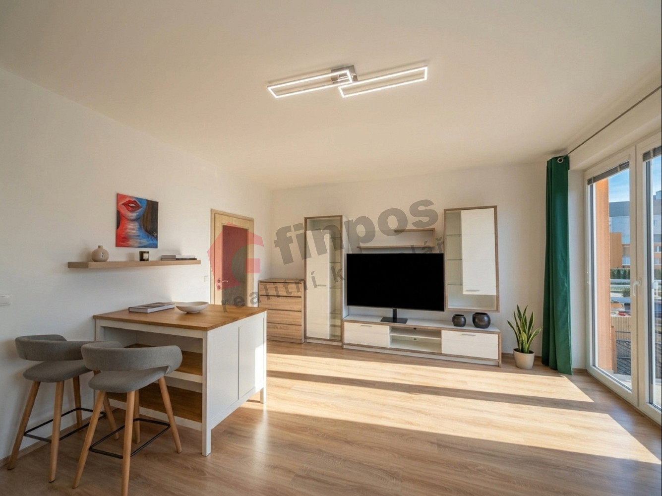 Pronájem bytu 2+kk 52 m² – fotografie 3