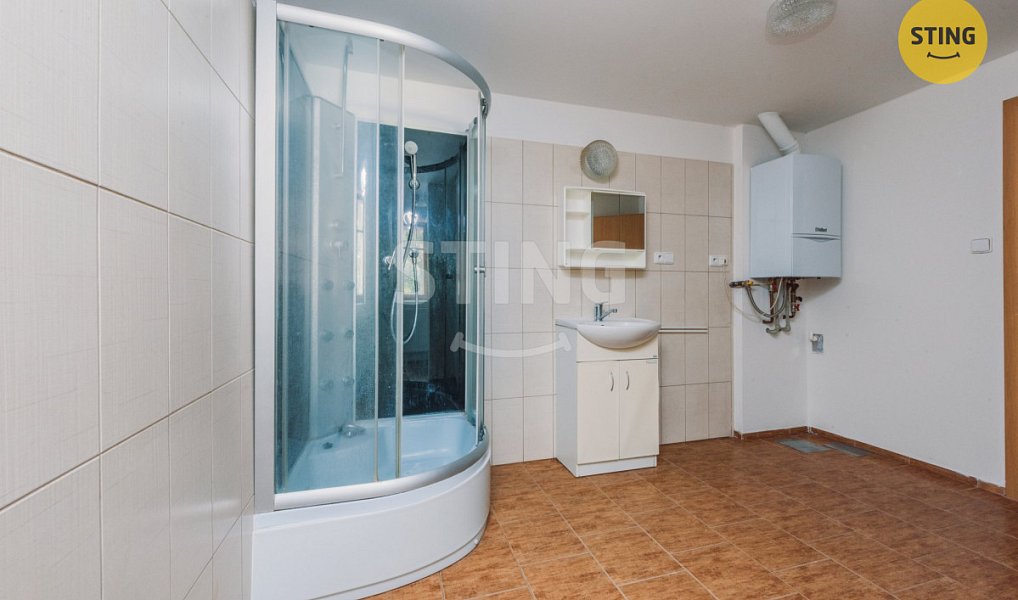 Prodej domu 272 m² s pozemkem 5 189 m², Stará Paka – náhled fotky 14