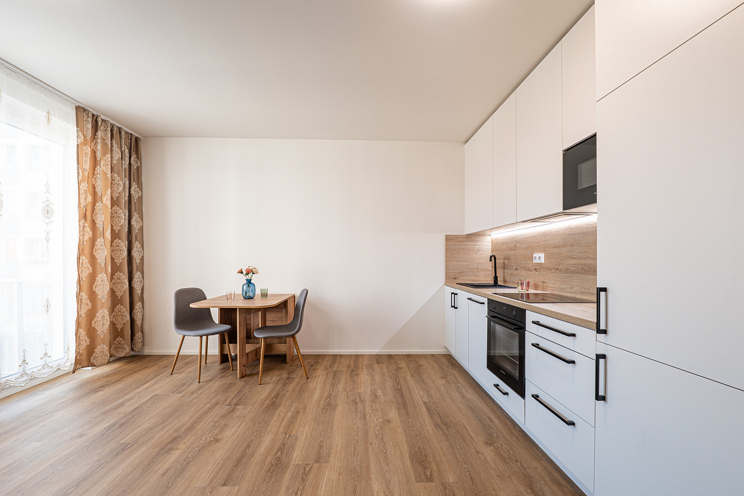 Prodej bytu 1+kk 32 m² — photo 4