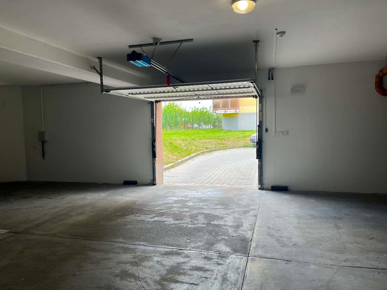 Garáž k pronájmu, Krasice, Prostějov, okr. Prostějov – pohled 4