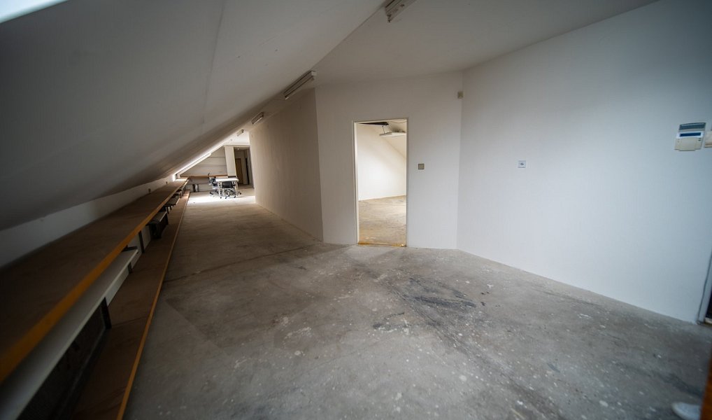 Prodej kanceláře 300 m², Havířov – náhled fotky 13