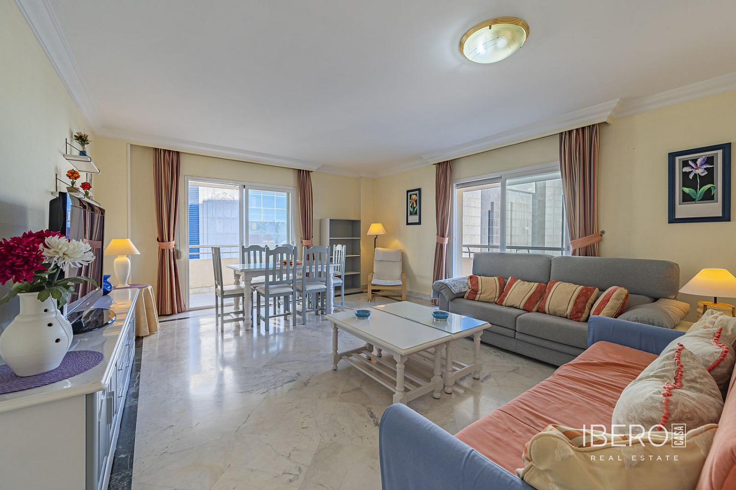 Piso 3+kk – Marbella, Nueva Andalucía - Vista 3