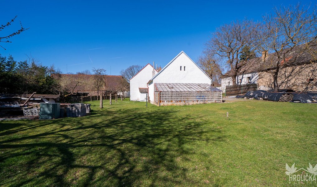 Prodej domu 203 m² s pozemkem 2 621 m², Nezdřev – náhled fotky 23