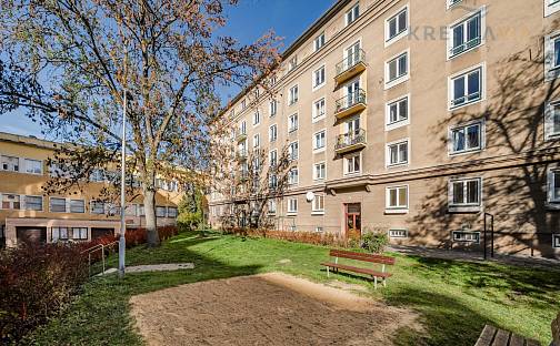 Prodej bytu 1+1 31 m², Budovatelská, Ostrava - Poruba