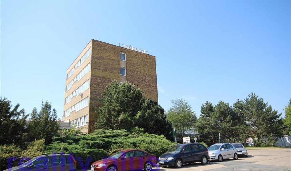 Pronájem kanceláře 584 m², Praha – fotka 1 z 6