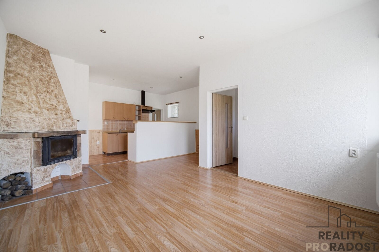 Prodej domu 137 m² s pozemkem 178 m² – fotografie 2