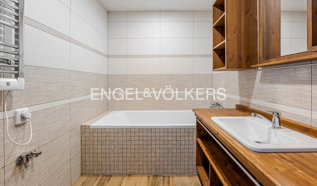 Pronájem bytu 3+kk 74 m², Praha – náhled fotky 9
