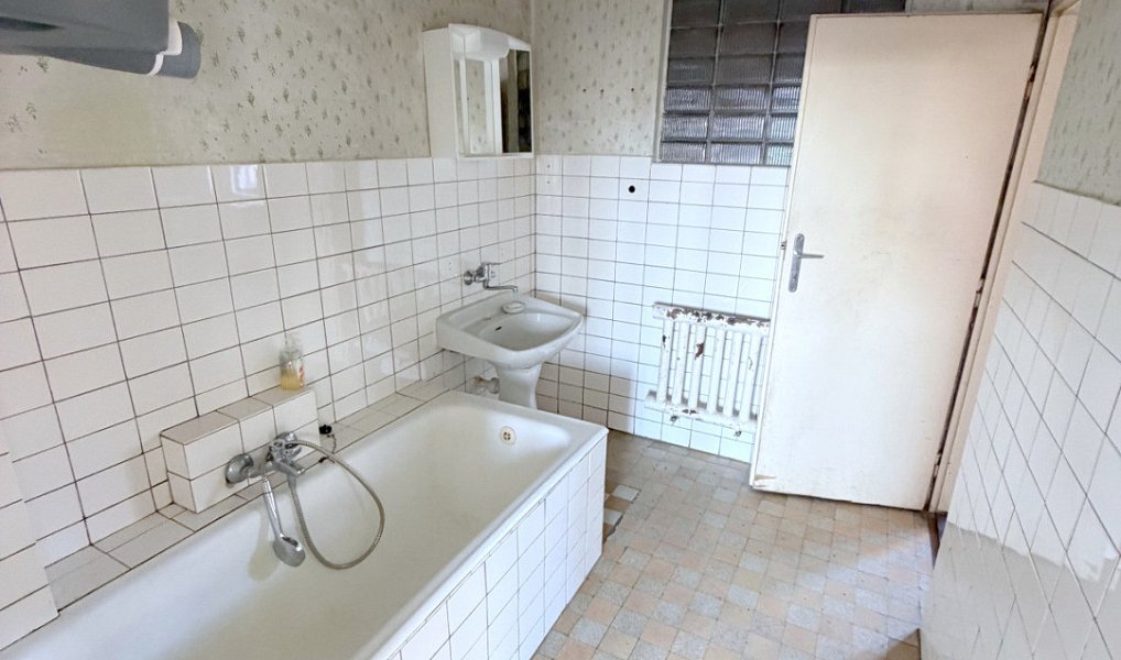 Pronájem domu 150 m² s pozemkem 1 406 m², Hluk – náhled fotky 9