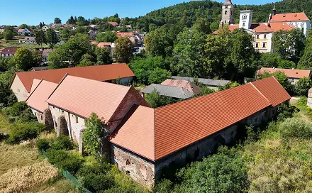 Prodej komerčního objektu (jiného typu) 8 074 m², Sázava, okres Benešov