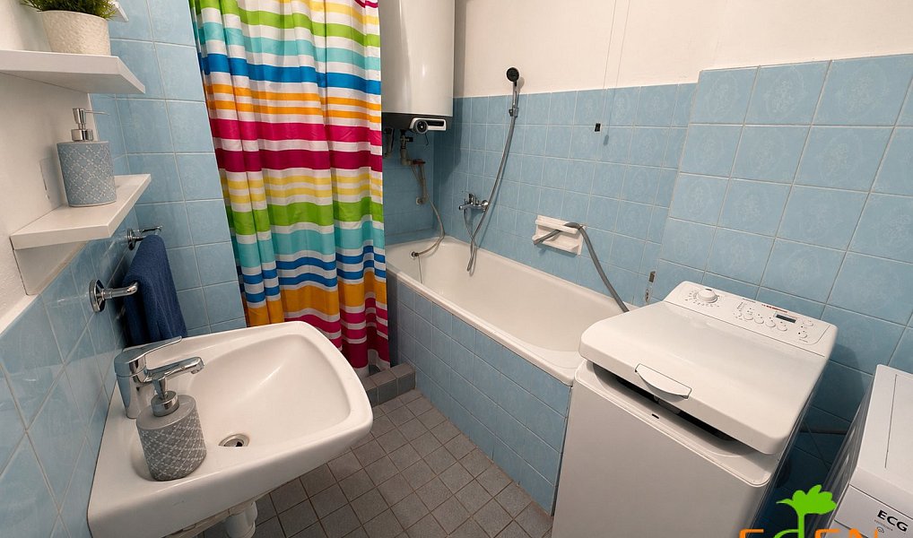 Prodej domu 175 m² s pozemkem 4 223 m², Kasejovice – náhled fotky 6
