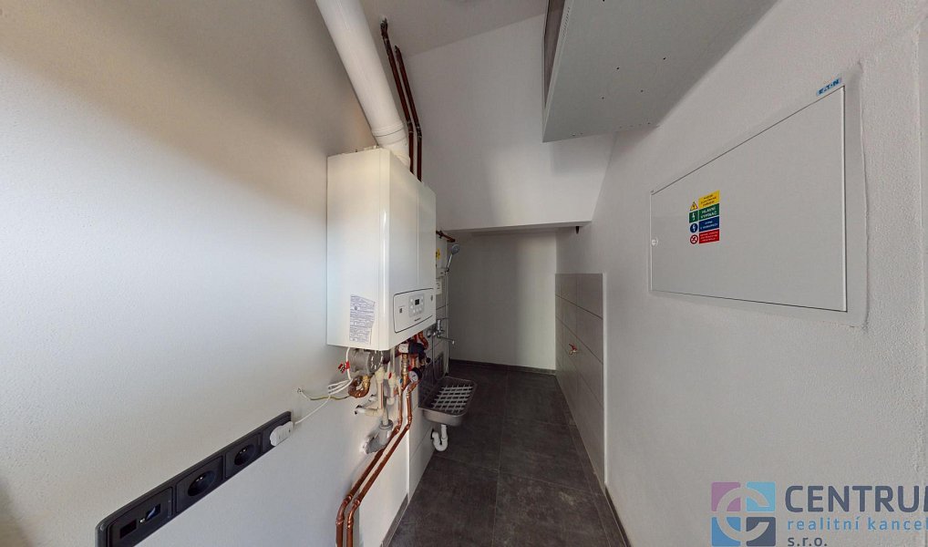 Pronájem kanceláře 350 m², Jablonec nad Nisou – náhled fotky 11