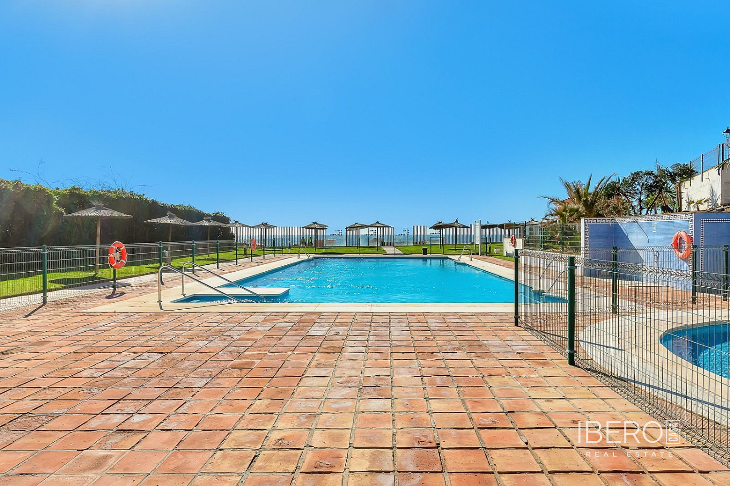 Piso 3+kk – Estepona, Barriada Islas Canarias - Vista 3