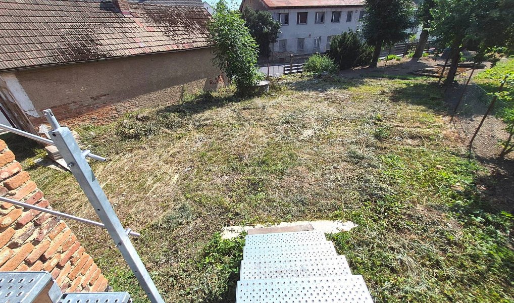 Prodej domu 290 m² s pozemkem 461 m², Mladý Smolivec – náhled fotky 3