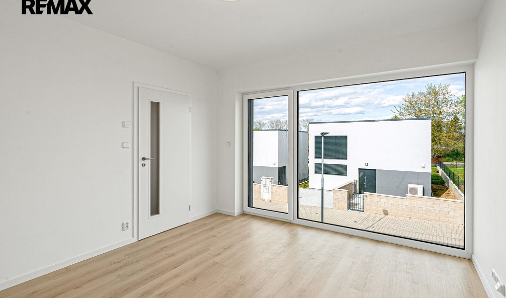 Prodej domu 138 m² s pozemkem 430 m², Praha – náhled fotky 13