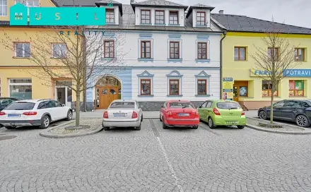 Prodej domu 570 m² s pozemkem 326 m², náměstí 9. května, Moravský Beroun, okres Olomouc