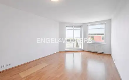 Pronájem bytu 2+kk 69 m²