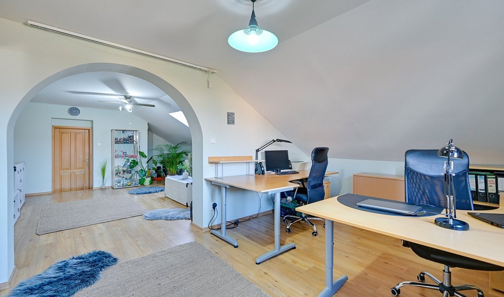 Prodej domu 293 m² s pozemkem 632 m², Odry – náhled fotky 20