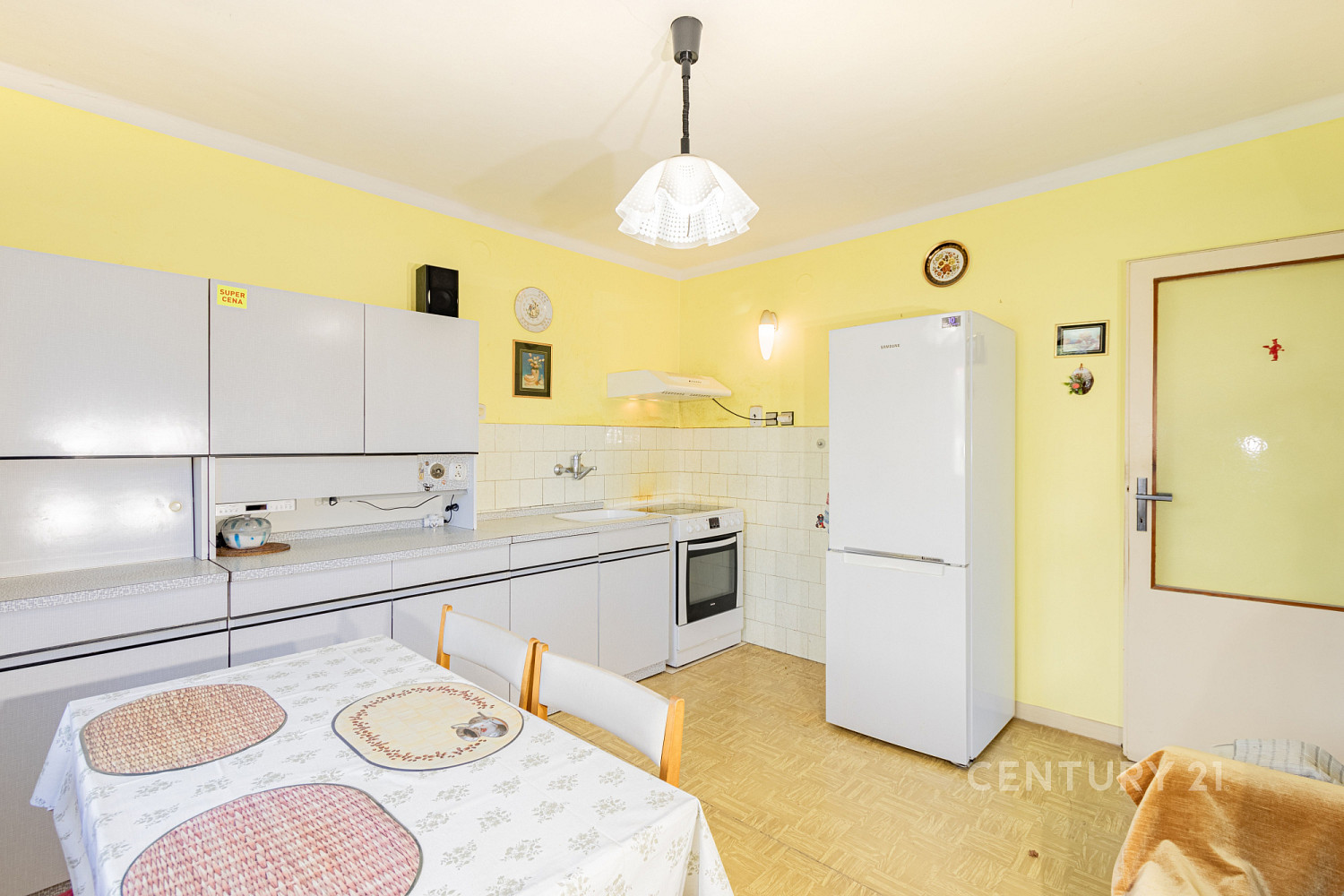 Prodej domu 160 m² s pozemkem 784 m² – fotografie 4