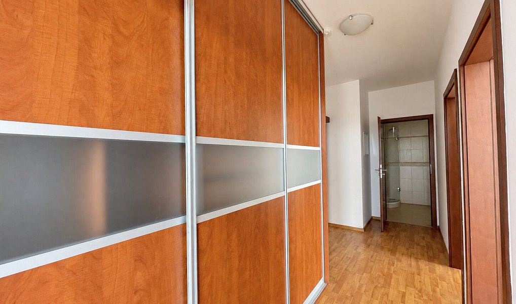 Prodej bytu 4+kk 100 m², Praha – náhled fotky 16