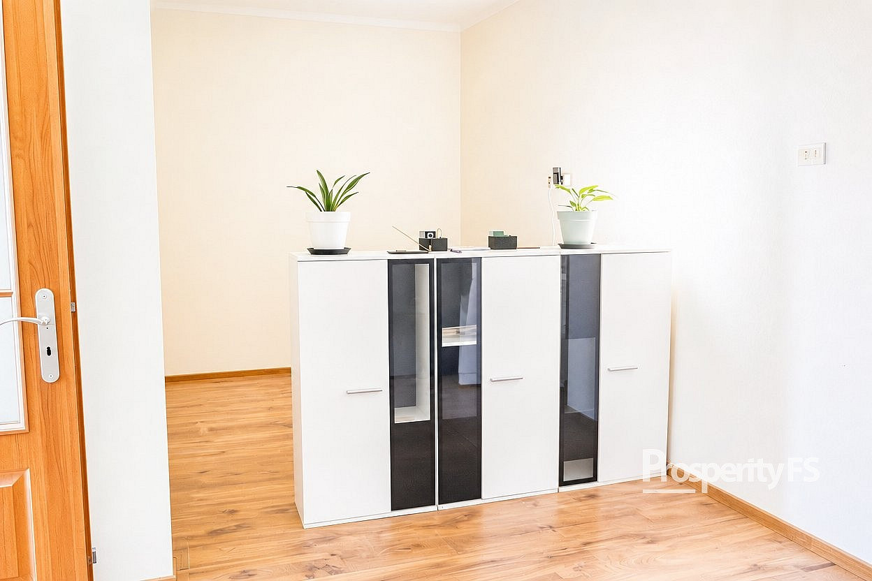 Pronájem komerčního objektu (jiného typu) 12 m² — photo 5