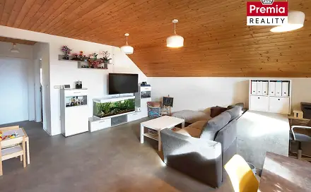 Pronájem bytu 3+kk 77 m²