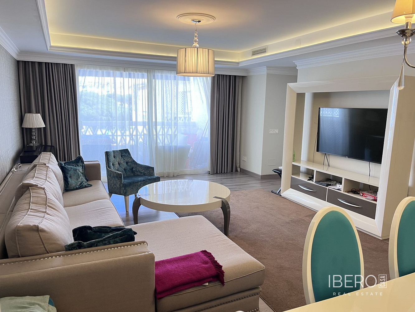 Piso 3+kk – Marbella, Nueva Andalucía - Más