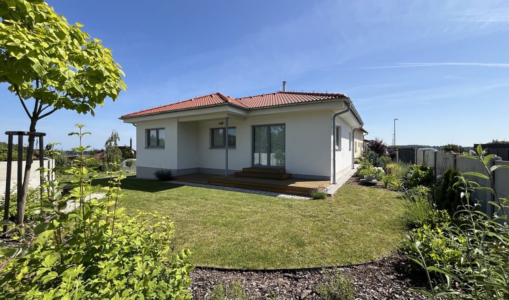 Prodej domu 101 m² s pozemkem 848 m², Kozojedy – fotka 1 z 45