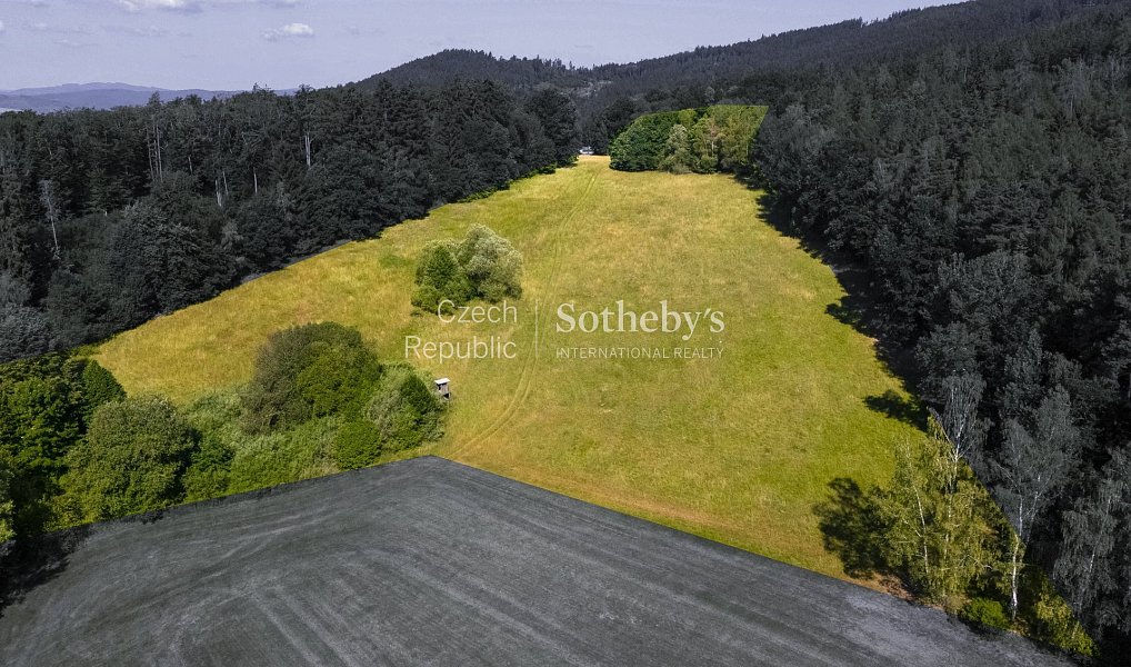 Prodej stavebního pozemku 32 989 m², Český Krumlov – náhled fotky 10