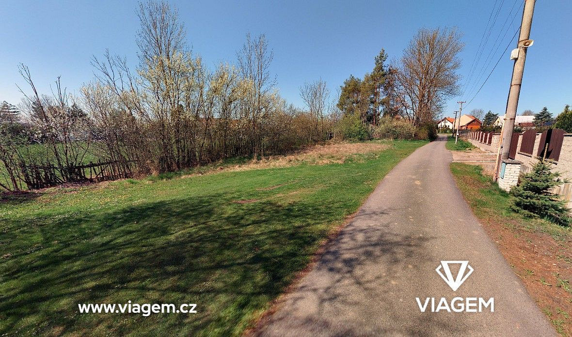 Prodej stavebního pozemku 895 m² – fotografie 4