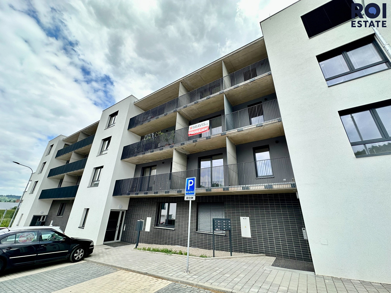 Pronájem bytu 1+kk 33 m² — photo 3