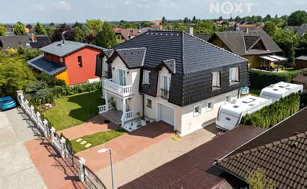Pronájem bytu 3+kk 130 m², Šípková, Šestajovice, okres Praha-východ
