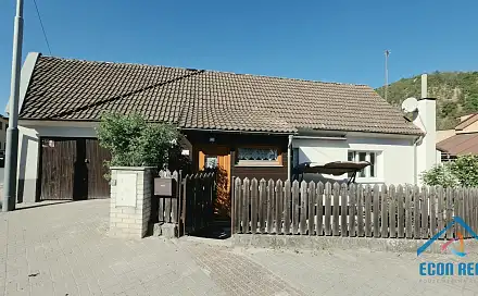 Prodej domu 110 m² s pozemkem 244 m², Žitavského, Praha 5 - Zbraslav