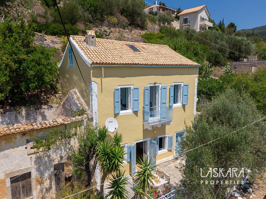 Prodej domu 123 m² s pozemkem 123 m²